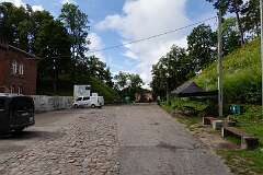 77: DSC00213